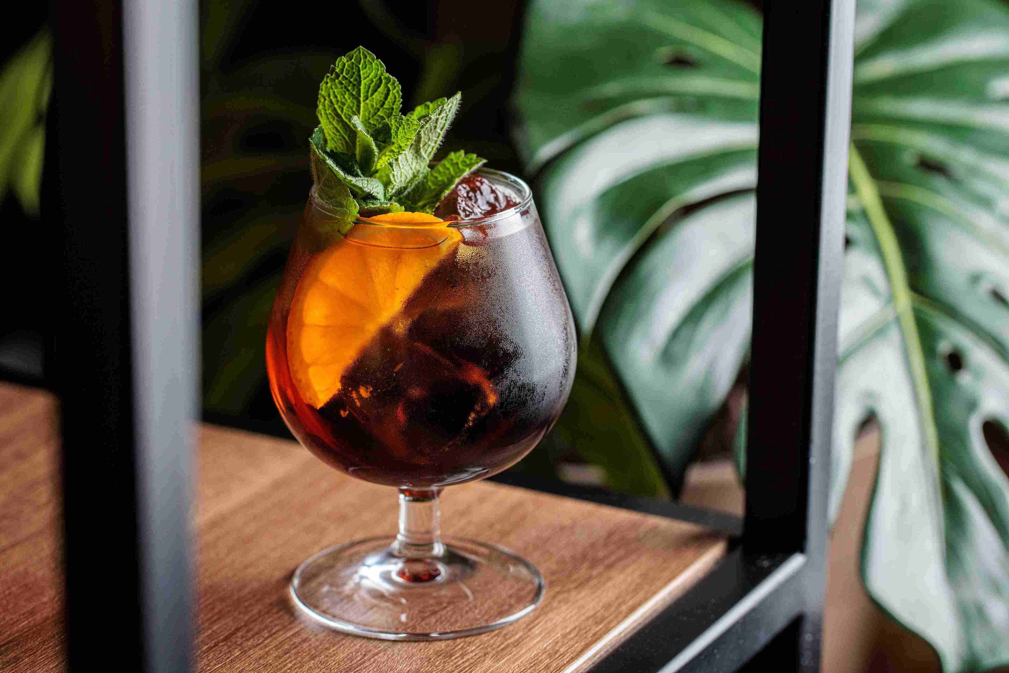 The Hall Bar & Restaurant - Bar