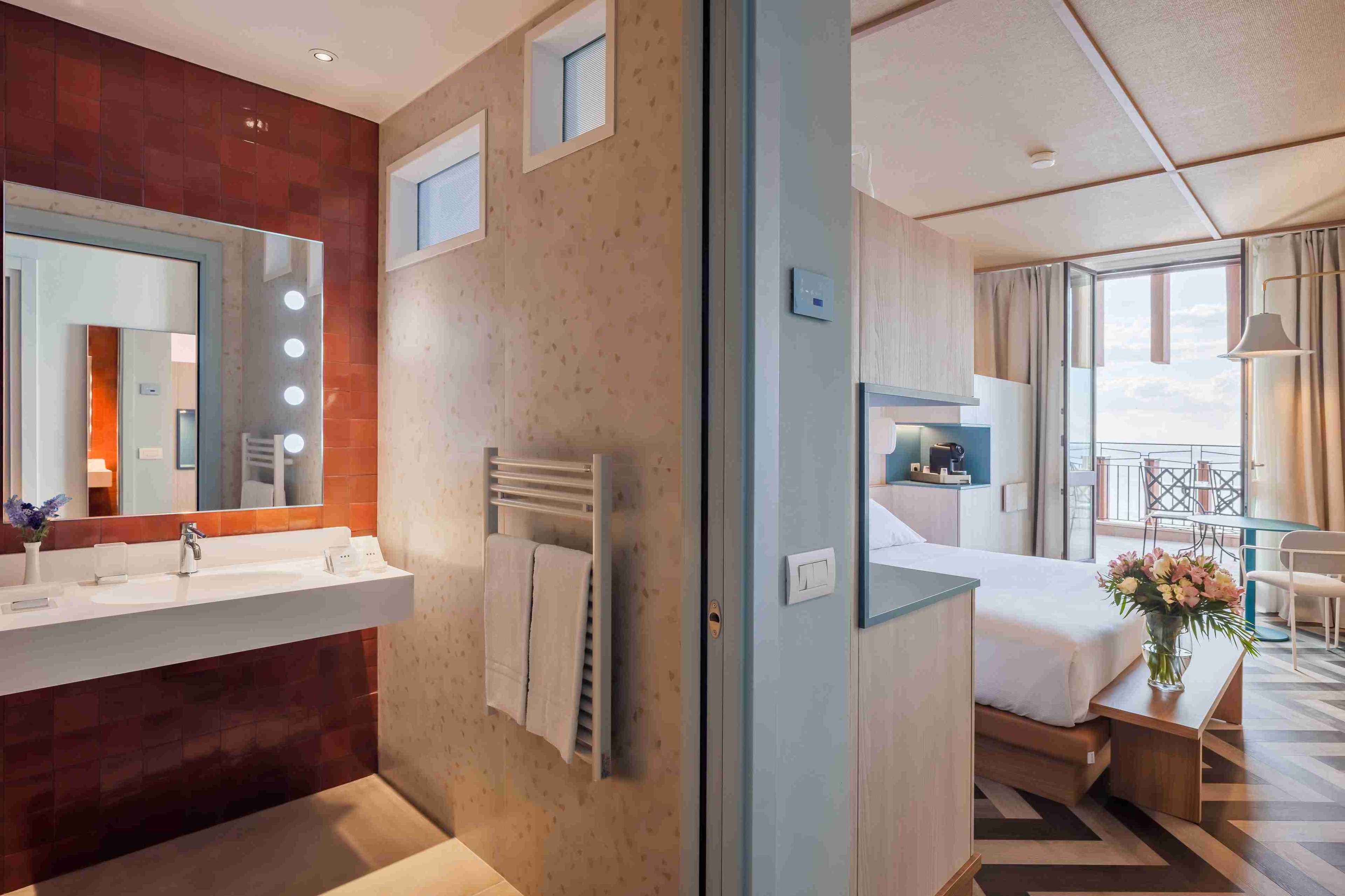 Premium Sea View Room