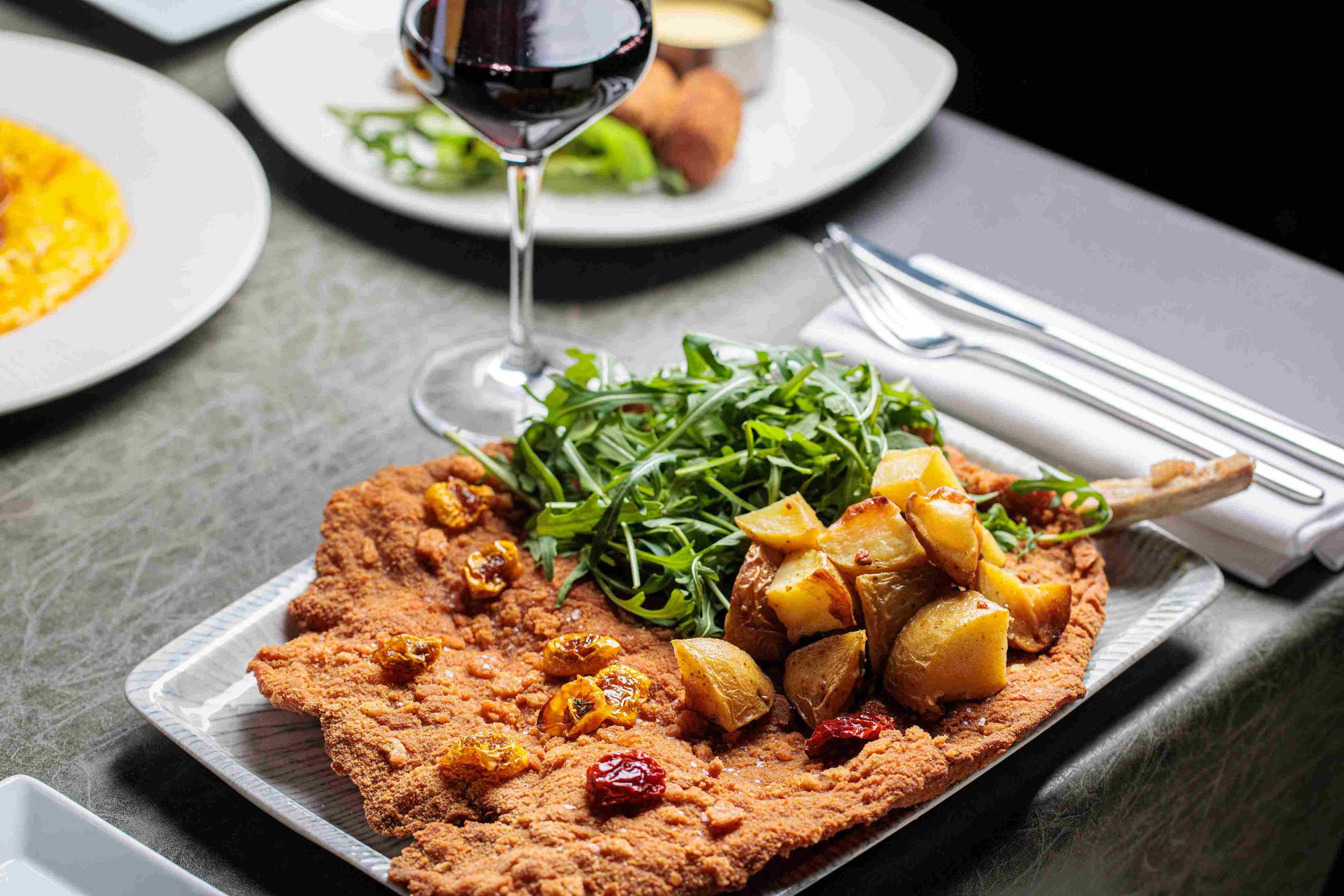 The Hall Bar & Restaurant - Cena