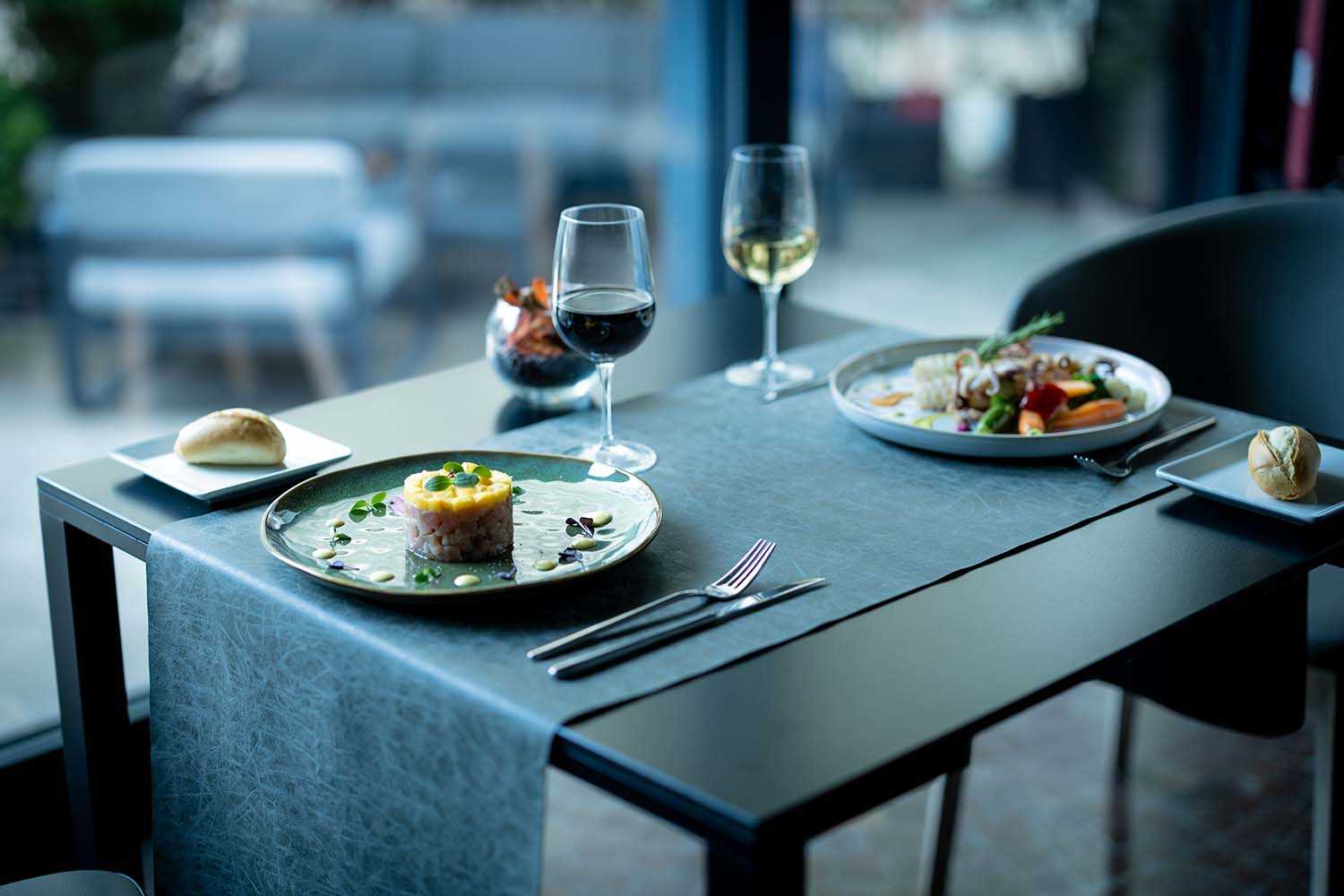 The Hall Bar & Restaurant - Ristorante