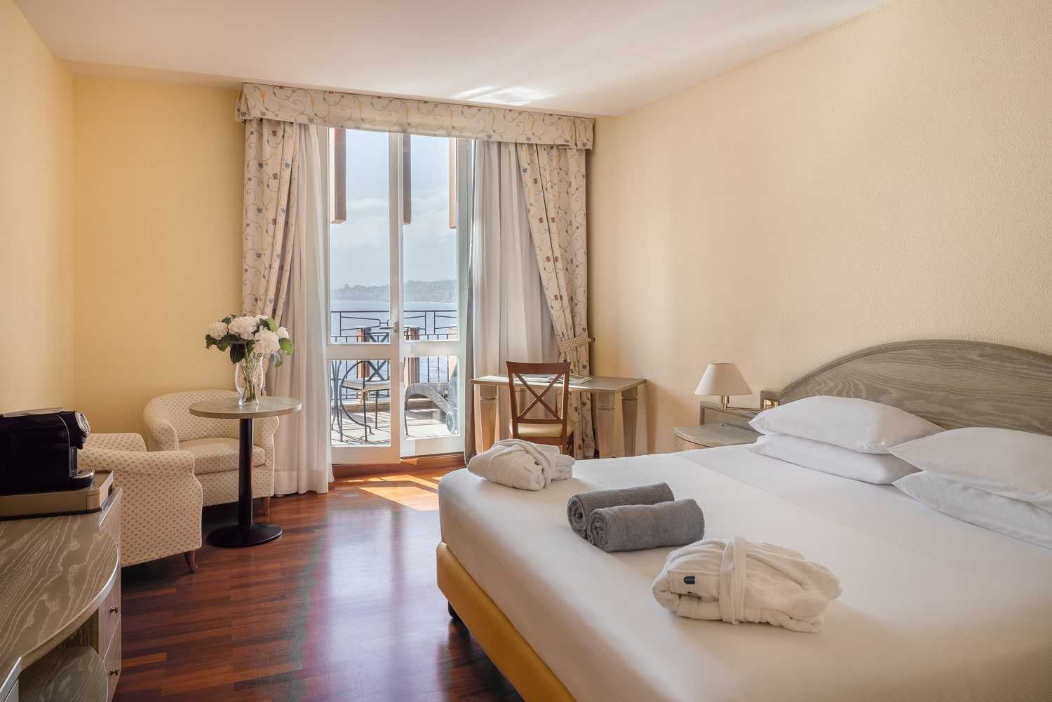 Premium Room
