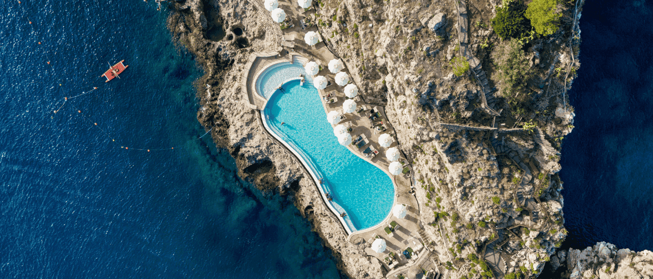 Piscina UNA Hotels Capotaormina dall'alto