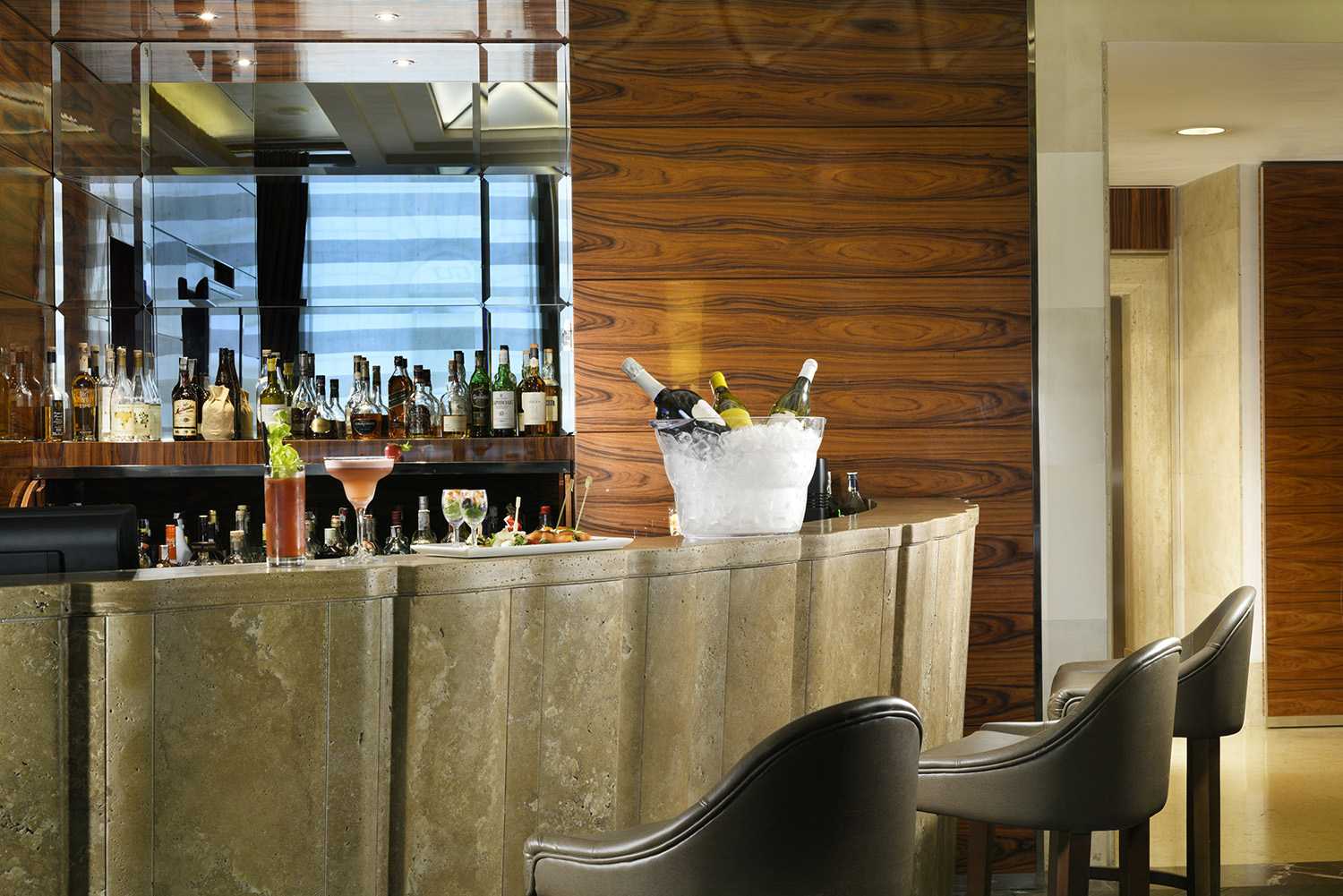 Il Grande Gatsby Bar & Restaurant - Bar