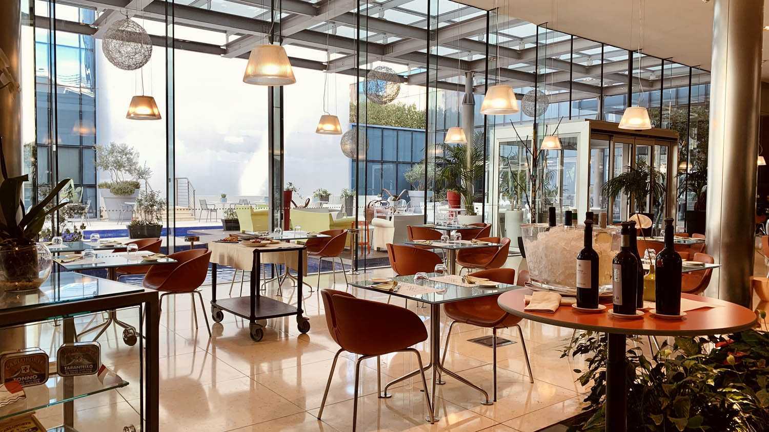 UNA HOTELS T Hotel Cagliari - Bistrot