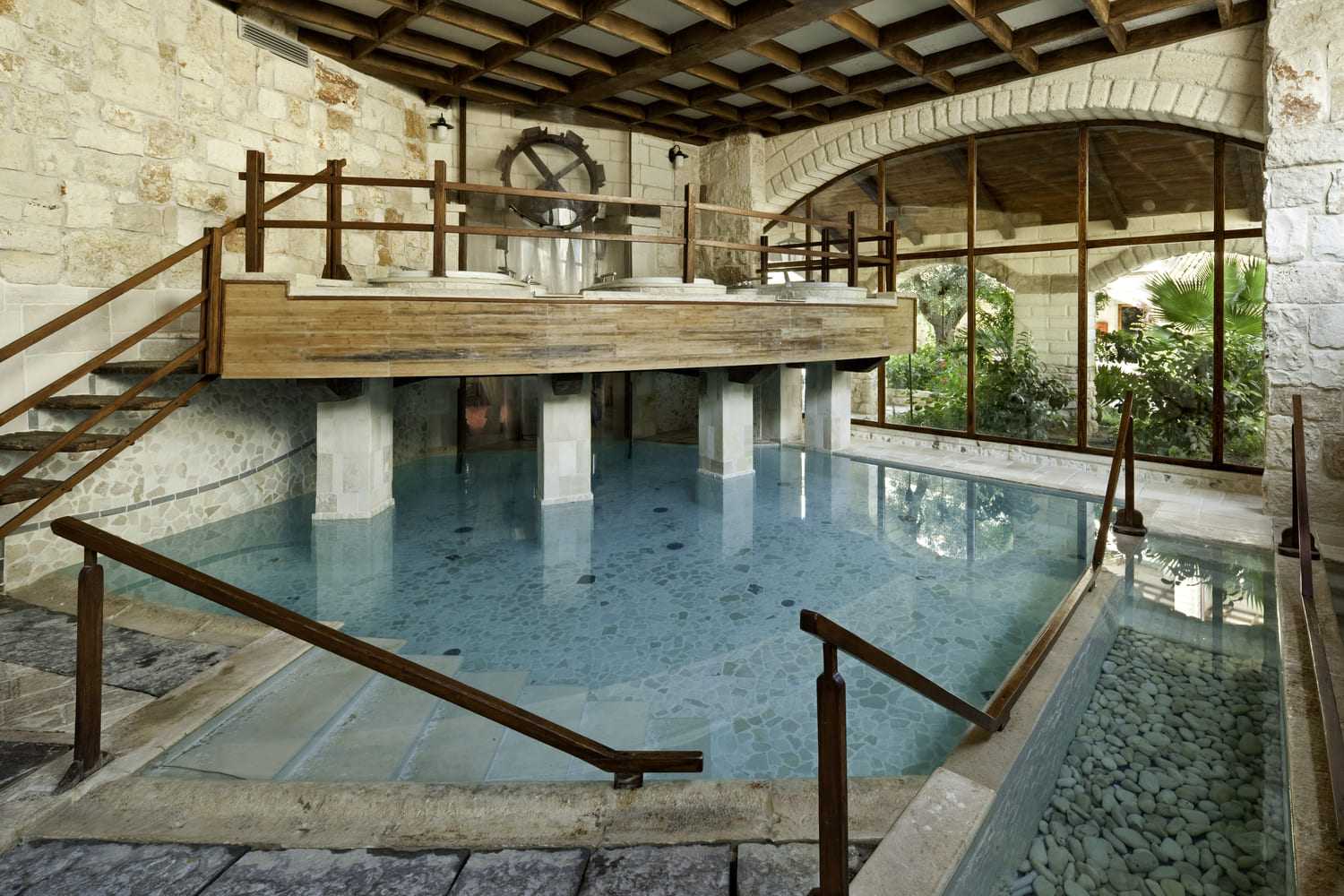 UNA HOTELS Regina Bari - Swimming Pool