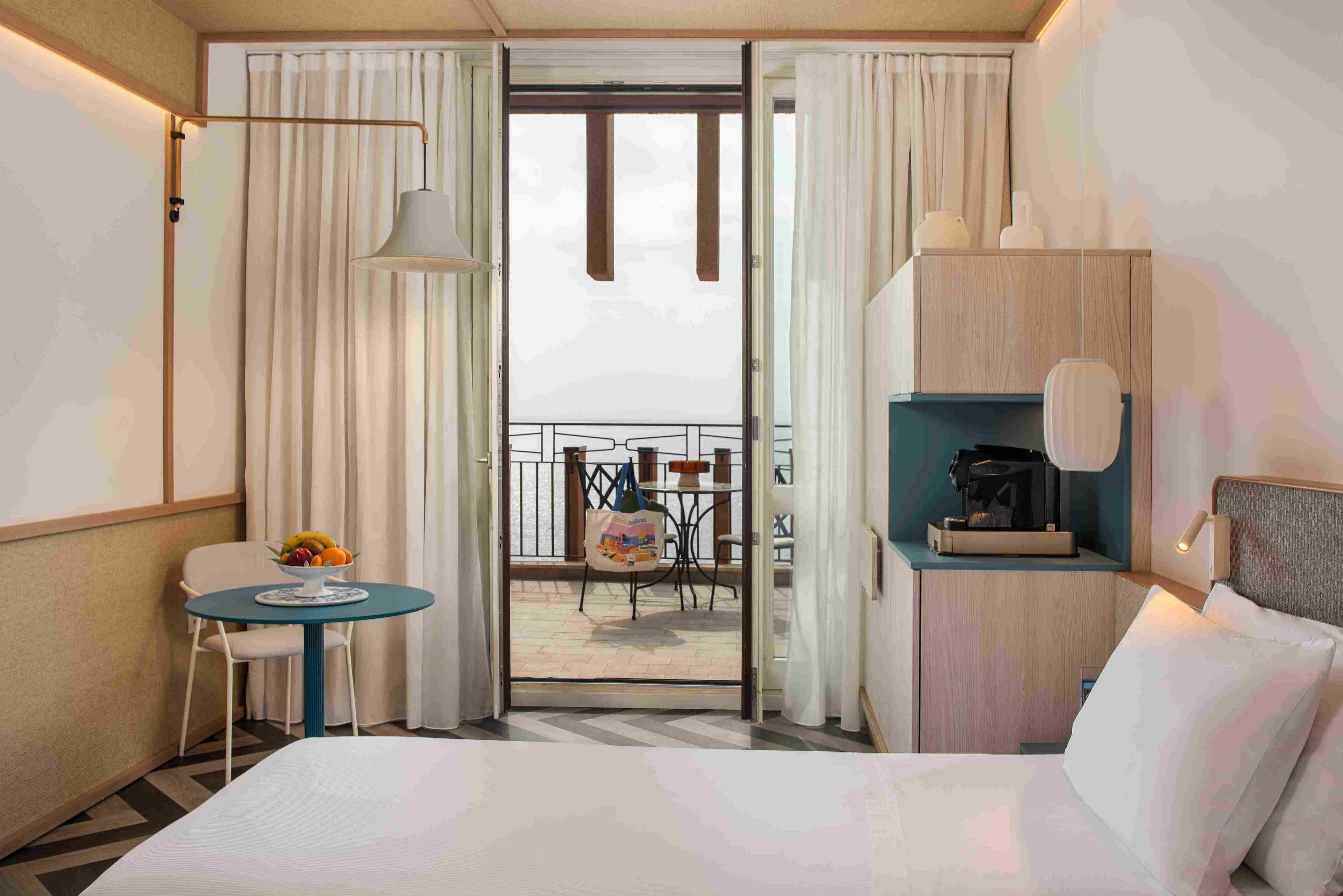 Premium Sea View Room
