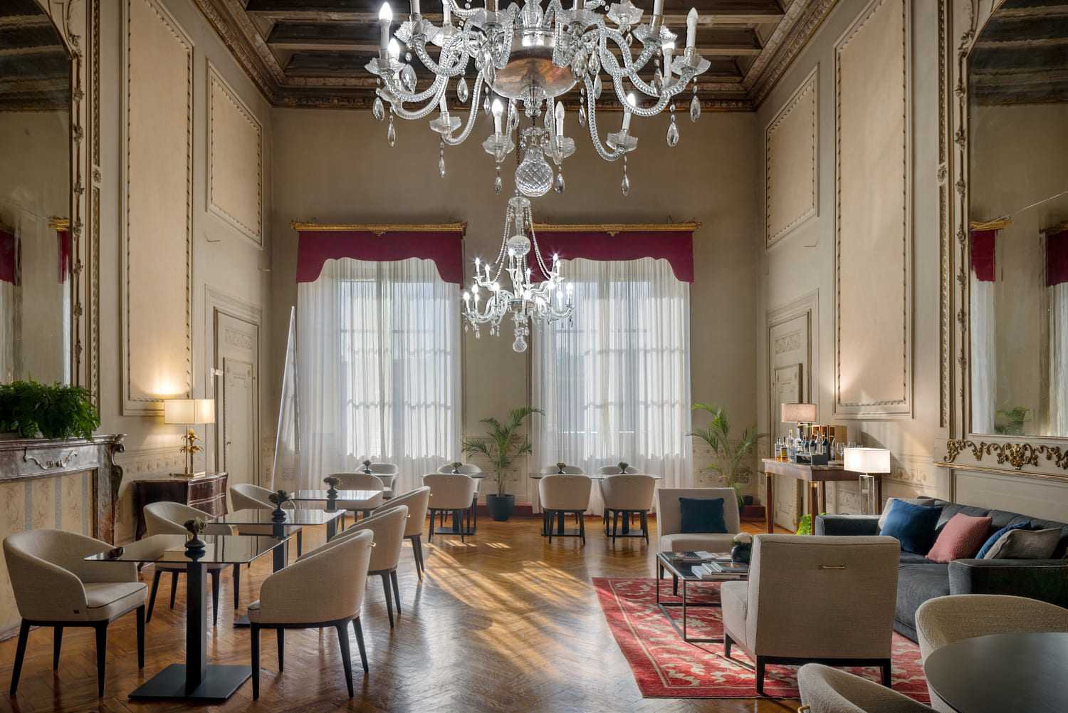 Leone Blu Suites | UNA Esperienze - Salone degli Specchi