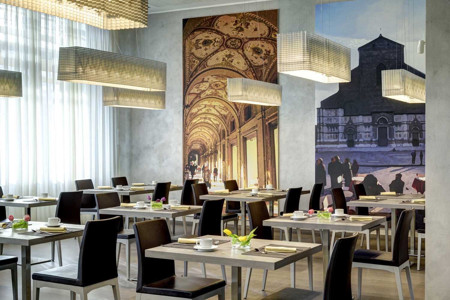 UNA HOTELS San Vitale Bologna - Breakfast Room