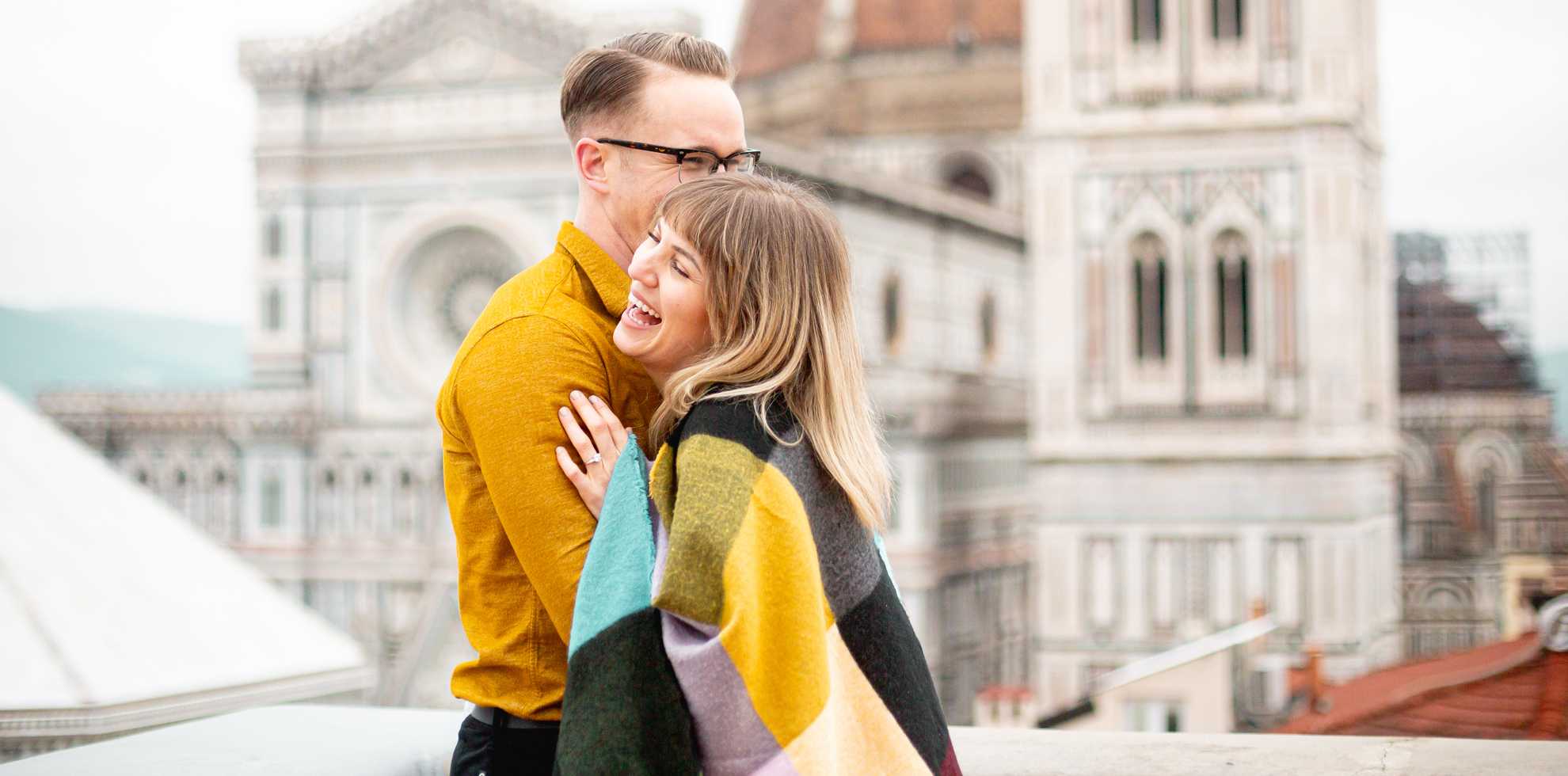 Coppia a Firenze in vacanza per San Valentino