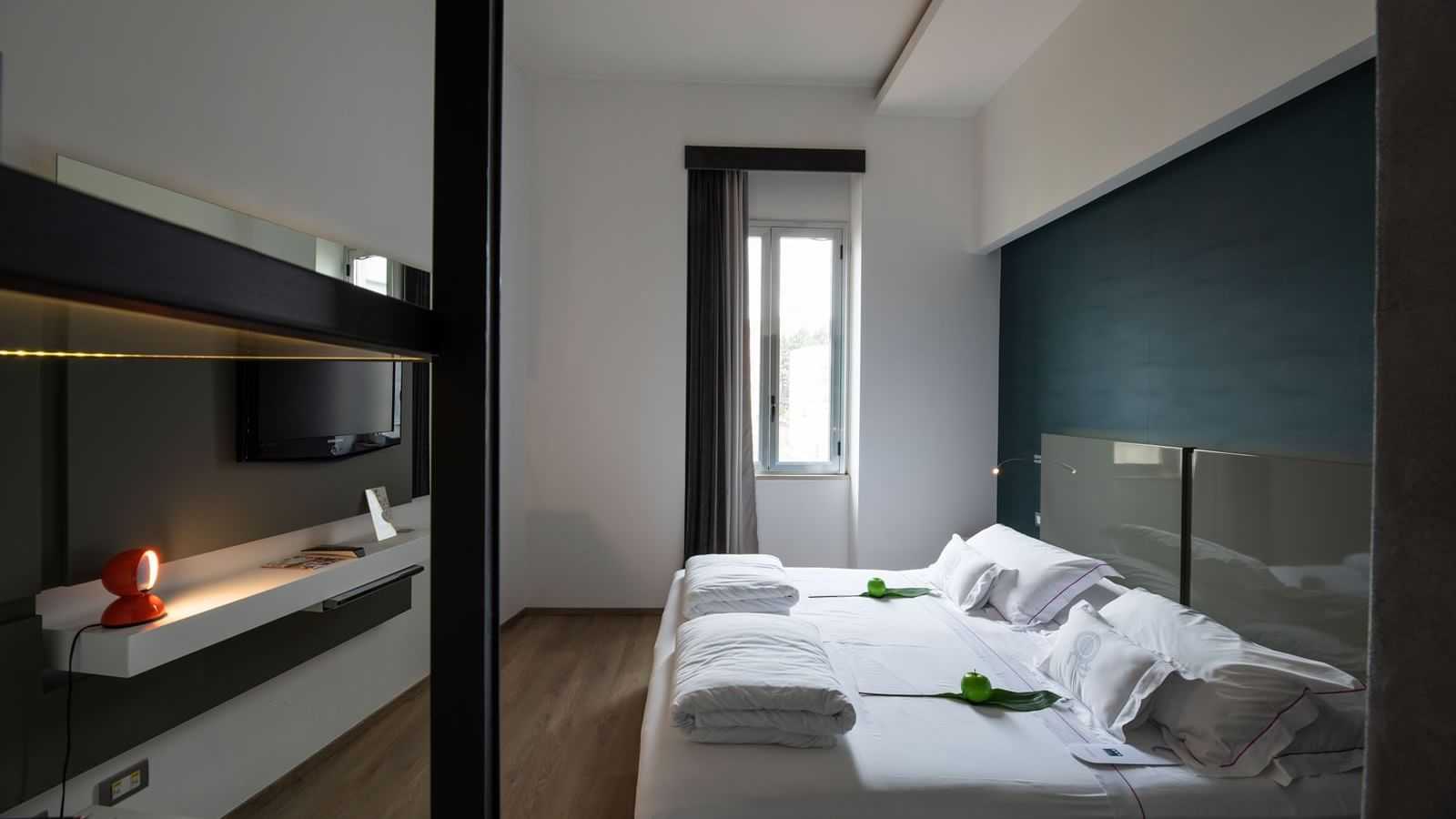 Camera Executive Deluxe