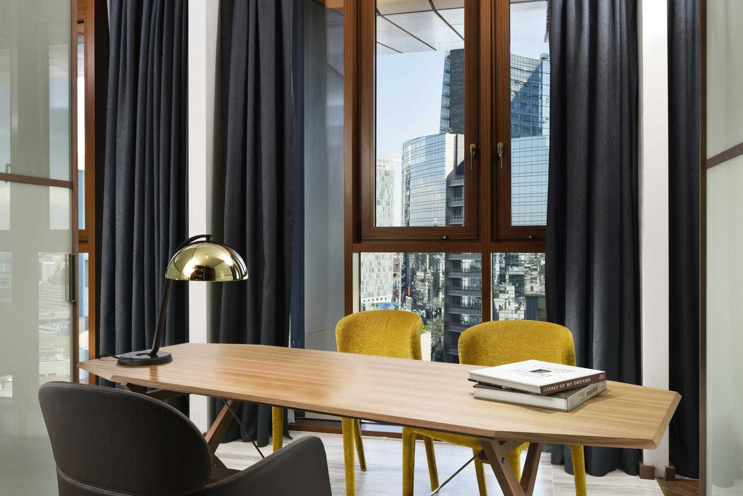 Alpi / Porta Nuova Penthouse Suite