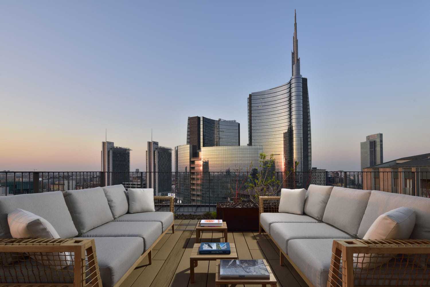 Alpi / Porta Nuova Penthouse Suite