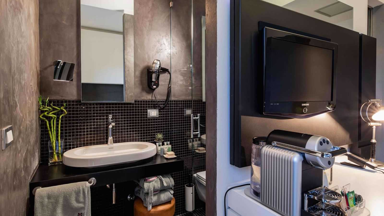 Camera Executive Deluxe