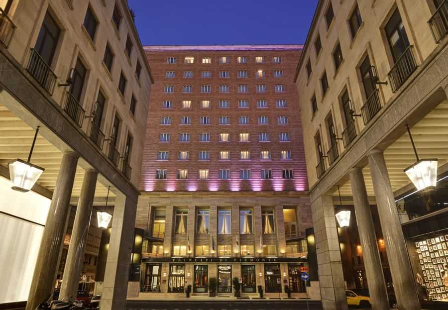 Hotel con parcheggio a Torino: esclusività al Principi di Piemonte | UNA Esperienze