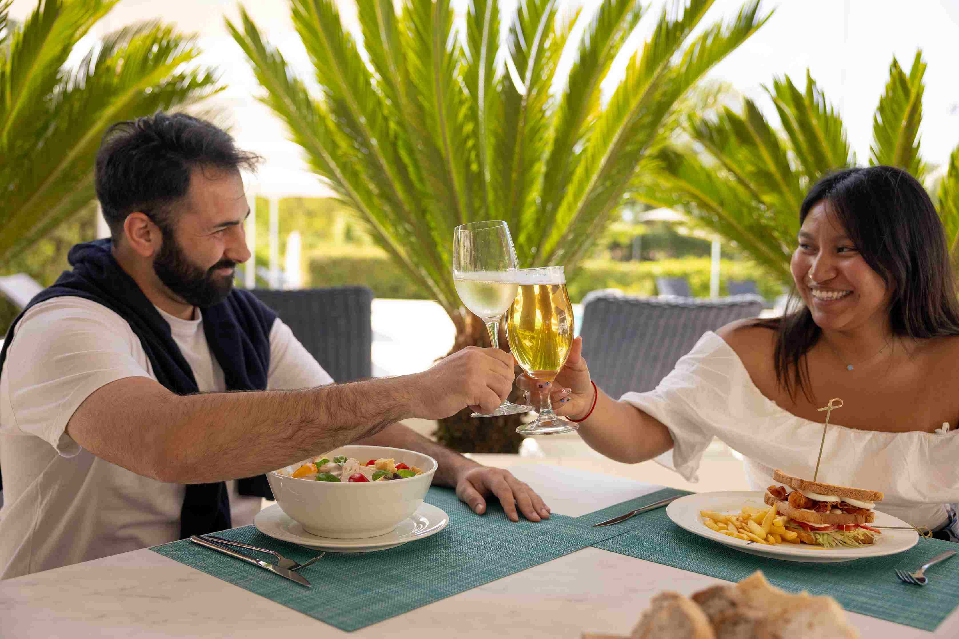 La Vela Bar & Restaurant - Ristorante