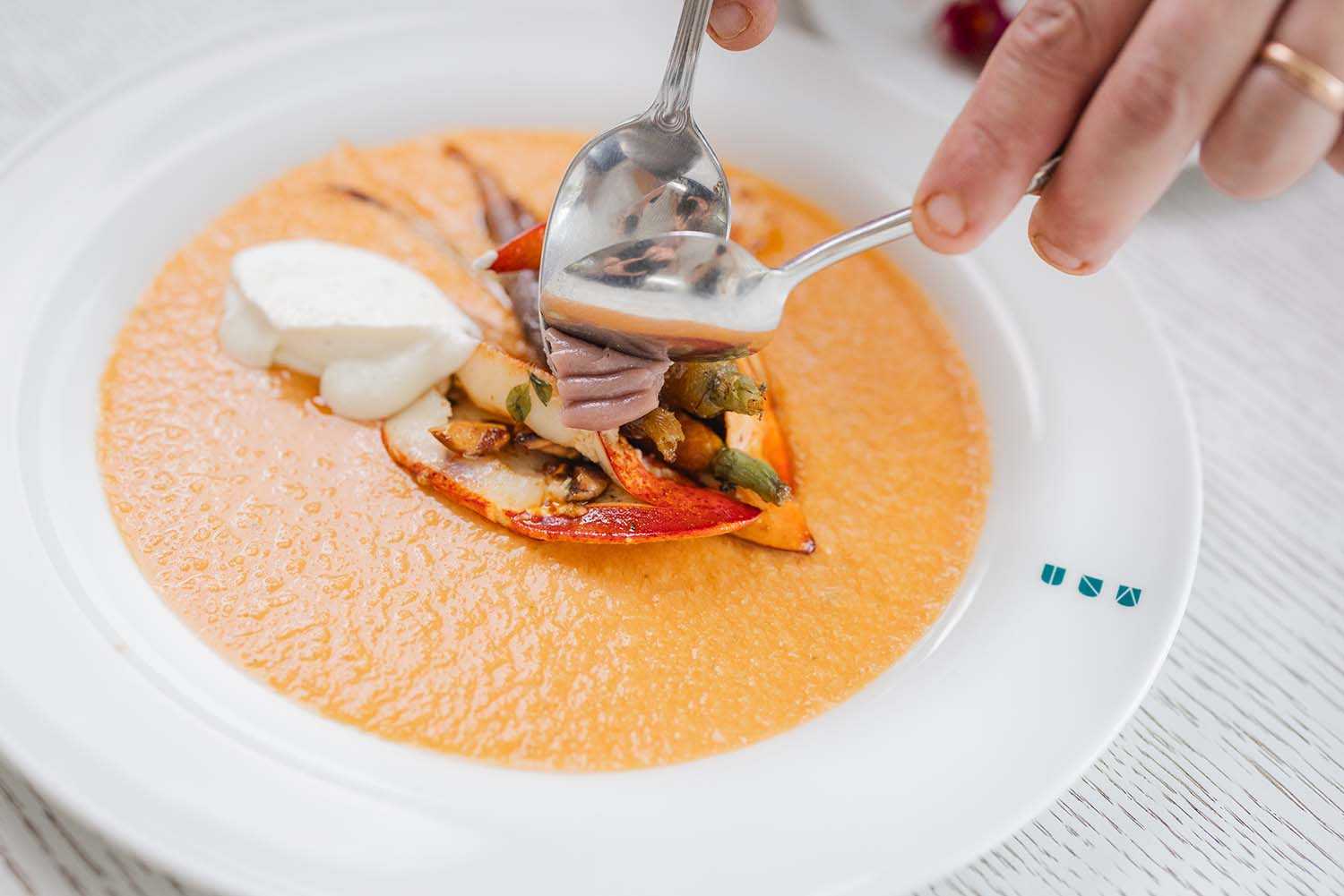 La Vela Bar & Restaurant - Dinner