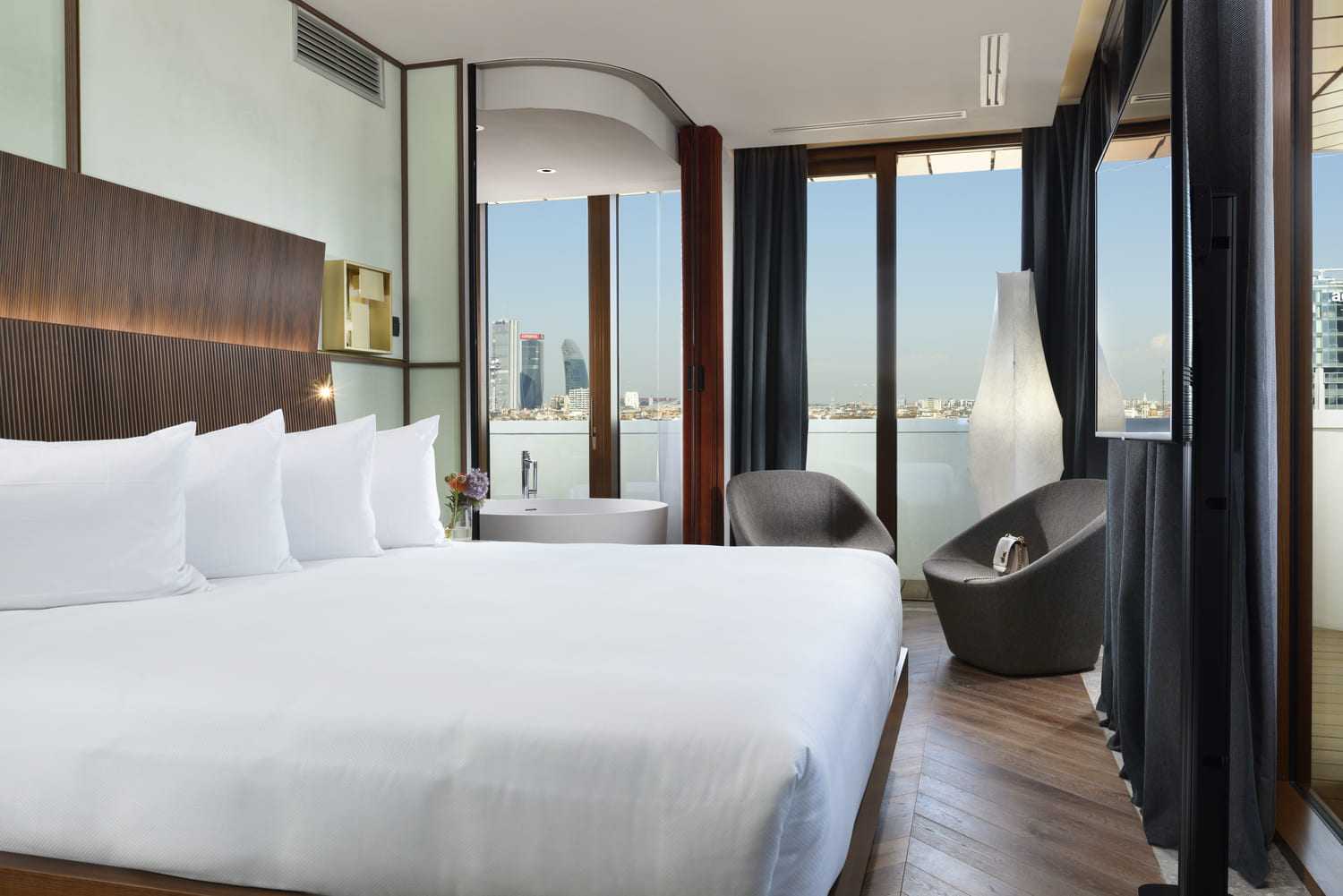 Alpi / Porta Nuova Penthouse Suite