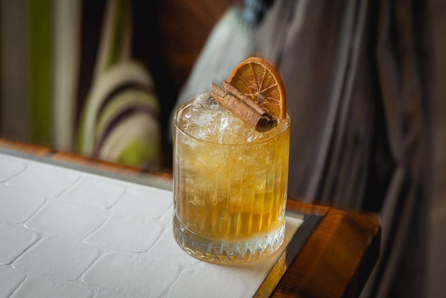 Il Grande Gatsby Bar & Restaurant - Bar