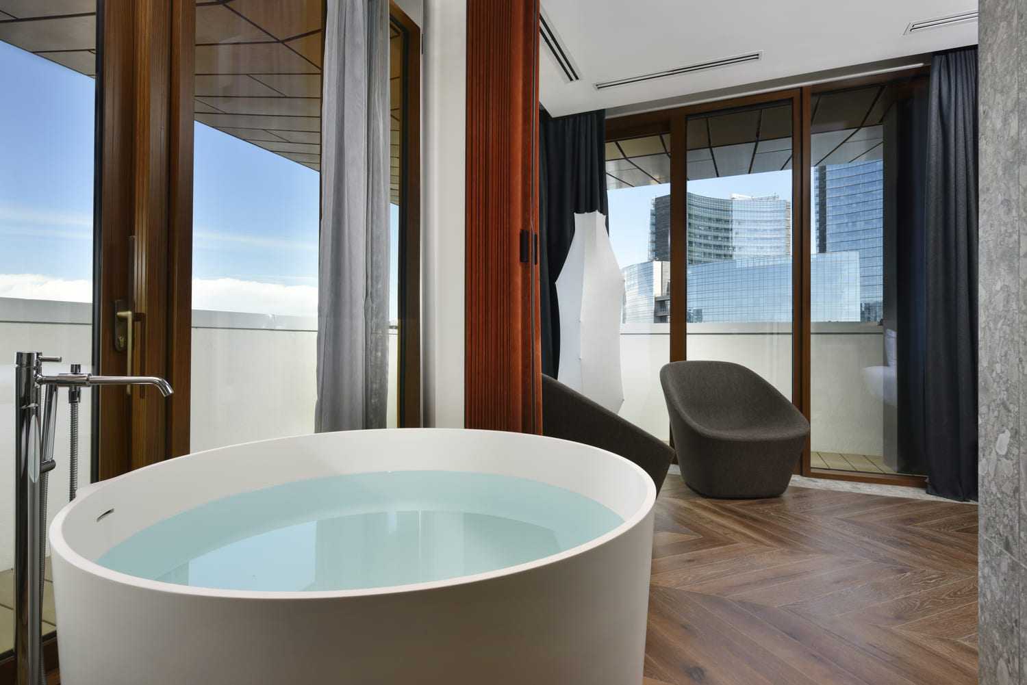 Alpi / Porta Nuova Penthouse Suite