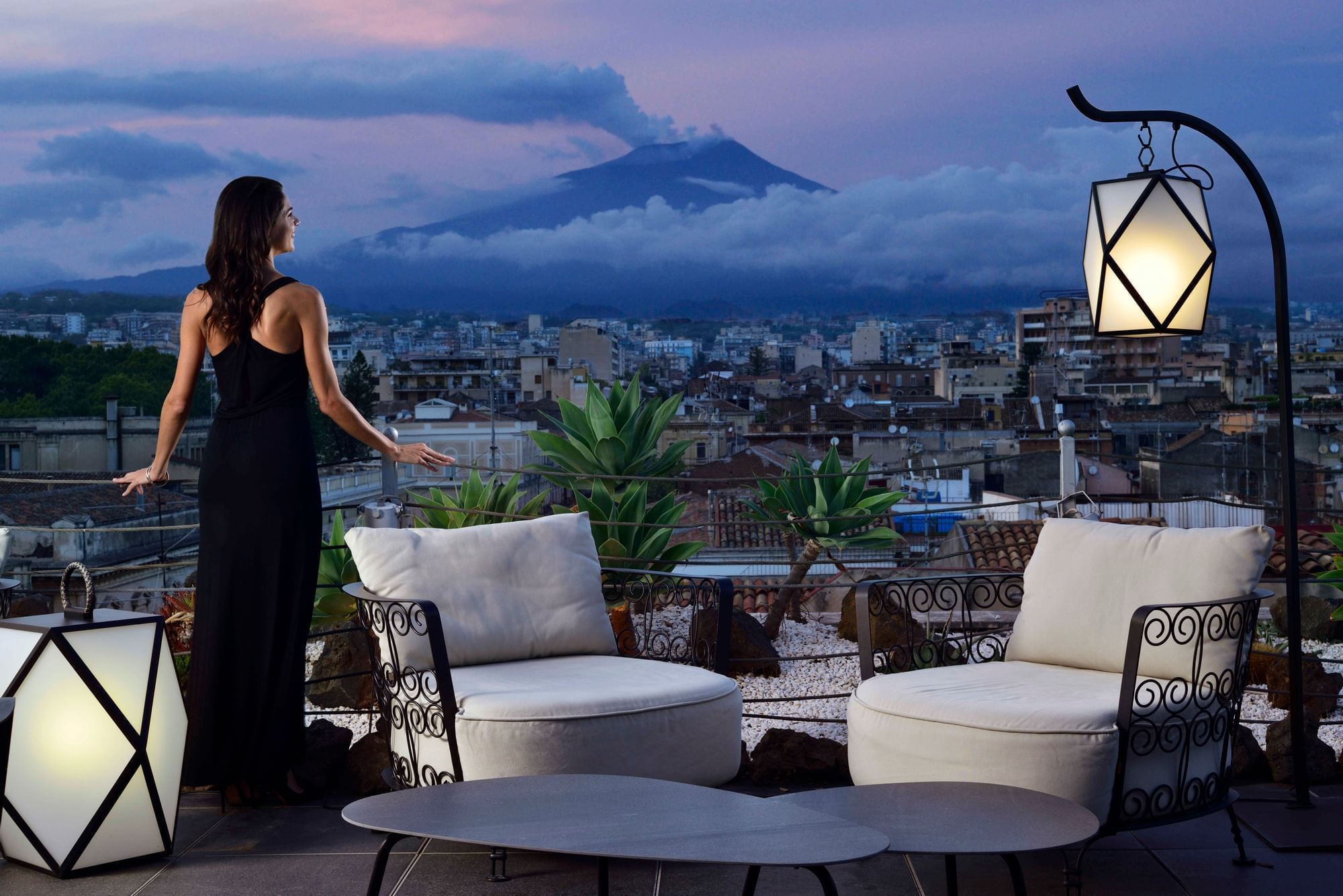 Ue Palace Catania Catania Roof People 1 (1)
