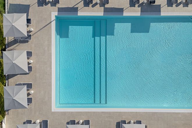 Pool of the Una Hotels Forte Dei Marmi
